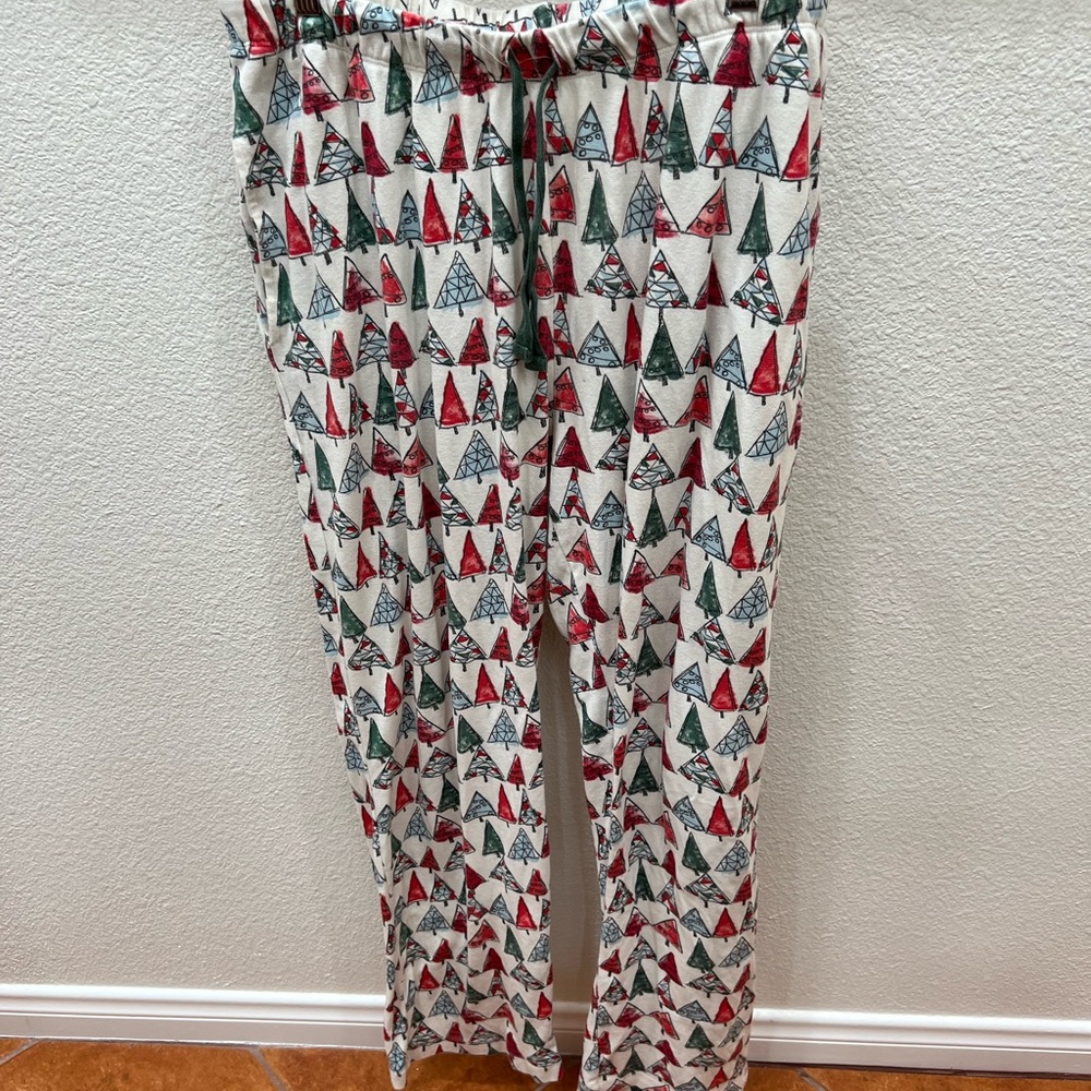 Men’s Christmas Pajama Pants. Burt’s Bees. (Part of a matching set) Size Large.